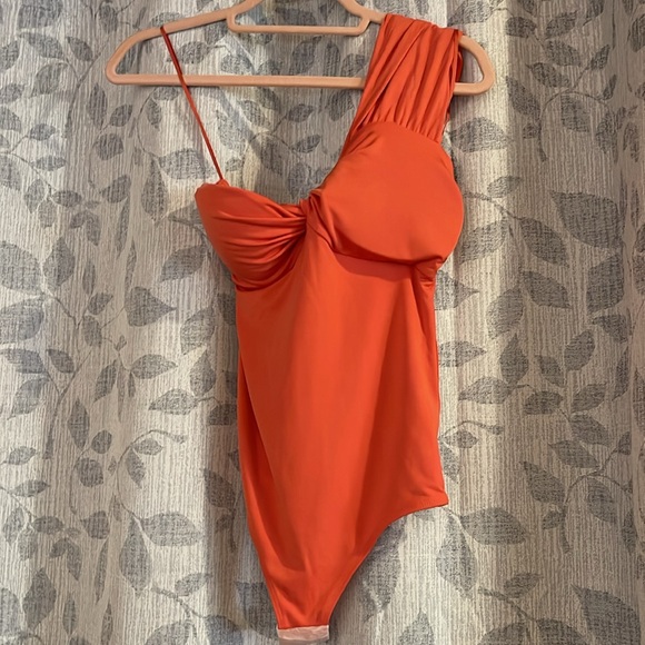 Express Silky Bodysuit - Picture 1 of 7